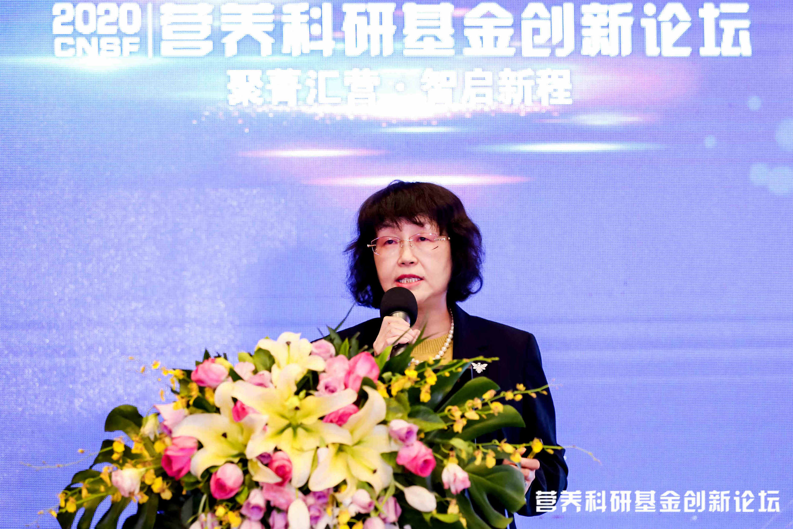 【寻访身边的榜样】从三尺讲台到线上直播　孙桂菊：热爱可抵长路漫漫